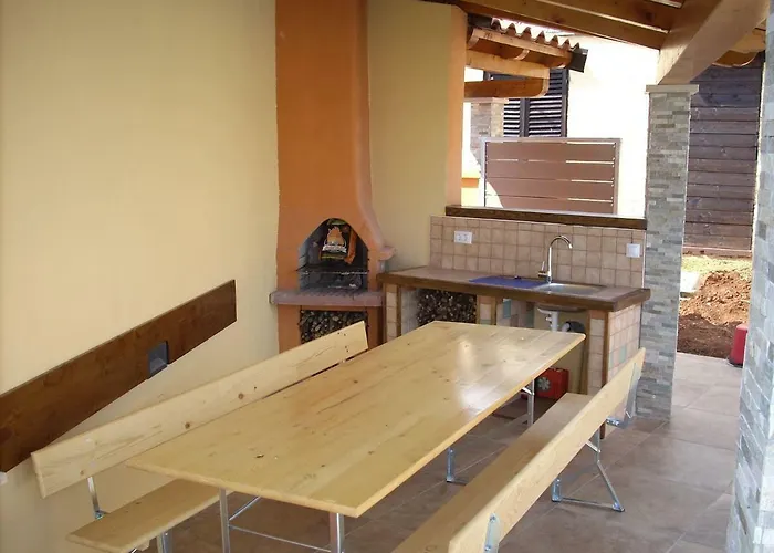 Casa Bozzero Casa de Férias Krnica